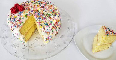 Evde Doğum Günü Pastası Yapmak Hiç Bu Kadar Kolay Olmadı! İşte Pastane Usulü Doğum Günü Pastası Tarifi